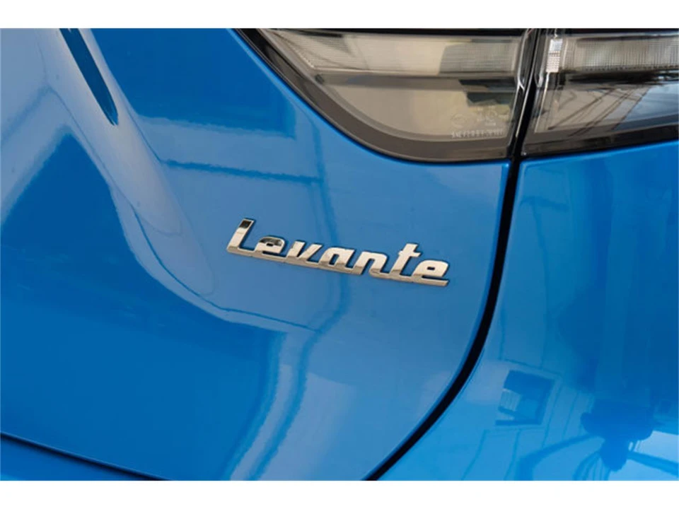 2022 Maserati Levante Modena - Image 8 of 12