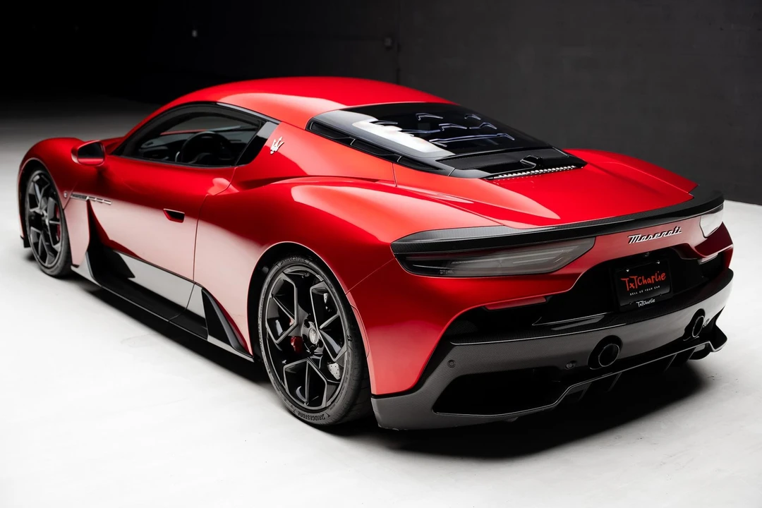 2022 Maserati MC20 - Image 29 of 31