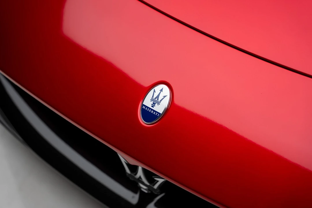 2022 Maserati MC20 - Image 13 of 31