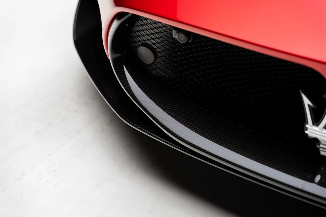 2022 Maserati MC20 - Image 15 of 31