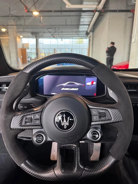 2022 Maserati MC20 - Image 9 of 16