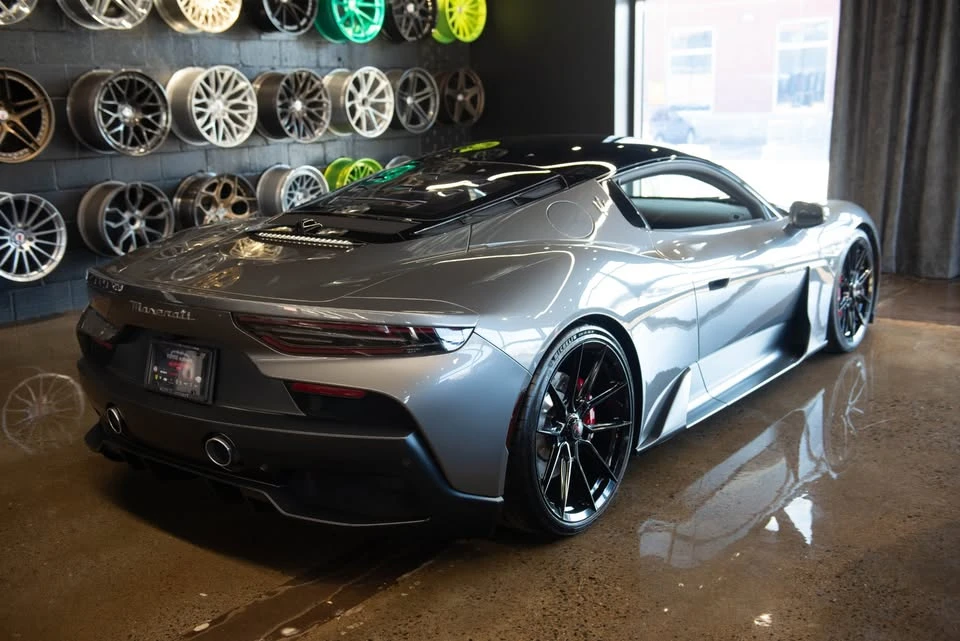 2022 Maserati MC20 - Image 9 of 19