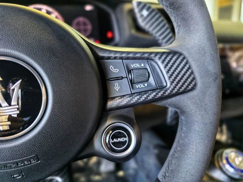 2022 Maserati MC20 - Image 12 of 20