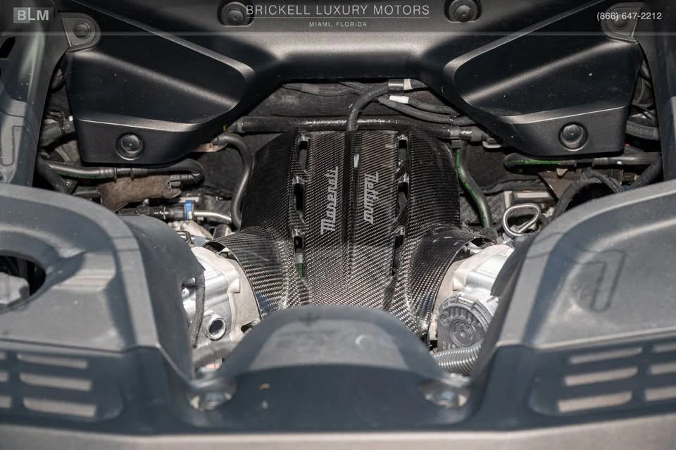 2022 Maserati MC20 - Image 8 of 9