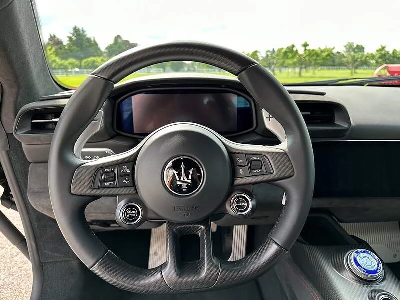 2022 Maserati MC20 - Image 11 of 14