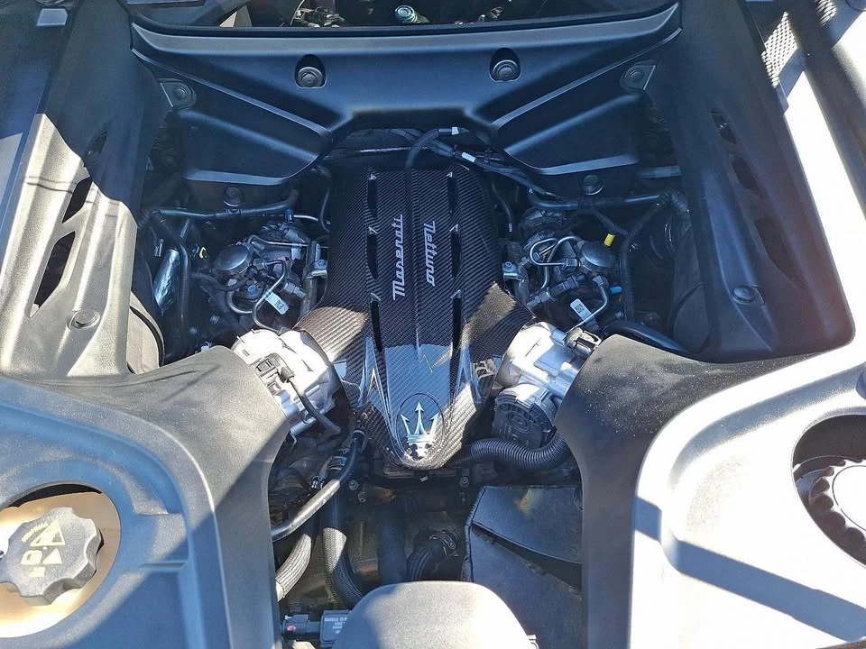 2022 Maserati MC20 - Image 17 of 20