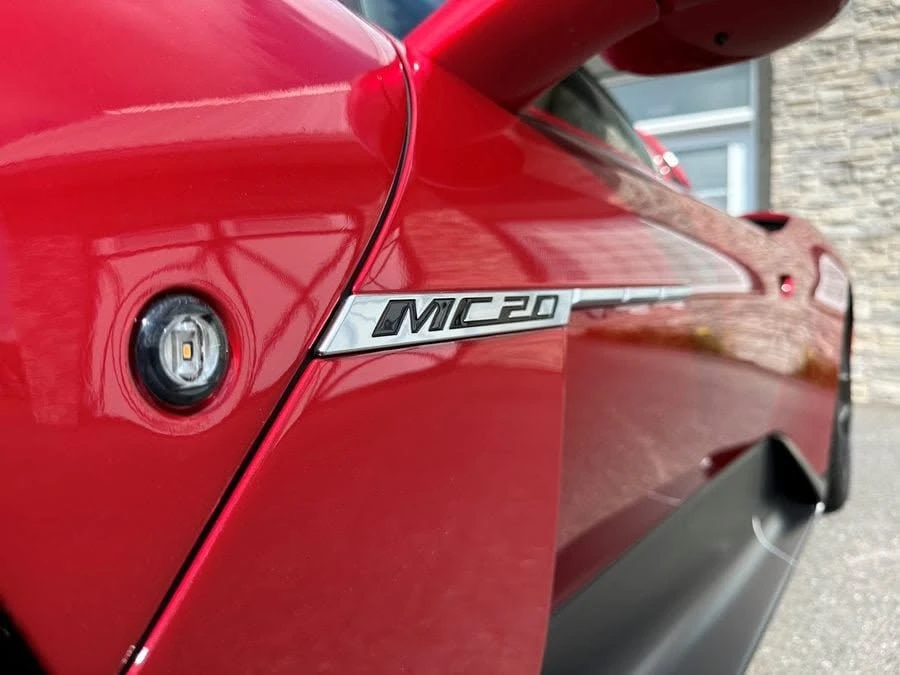 2022 Maserati MC20 - Image 5 of 18