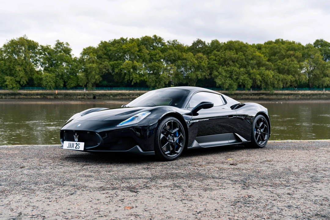 2022 Maserati MC20 - Image 13 of 31