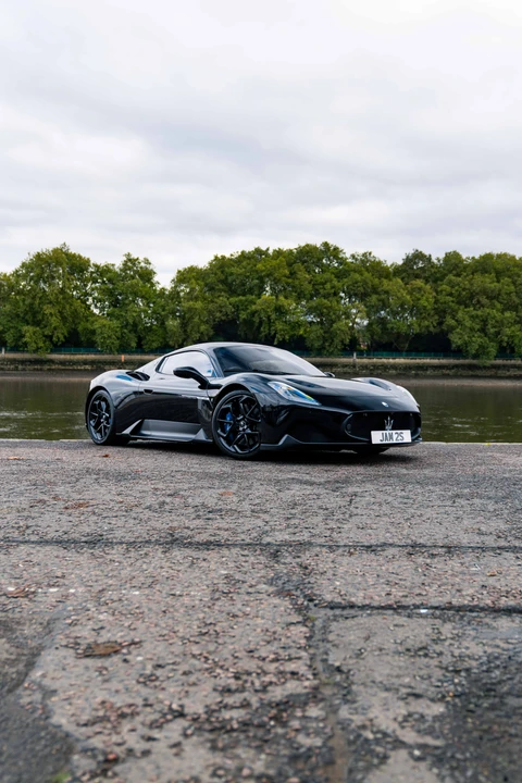 2022 Maserati MC20 - Image 28 of 31