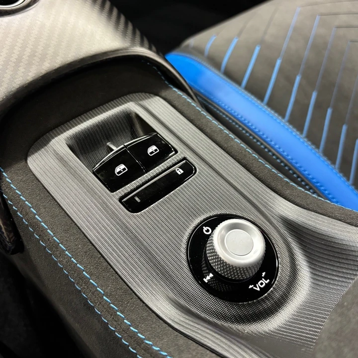 2022 Maserati MC20 - Image 18 of 31