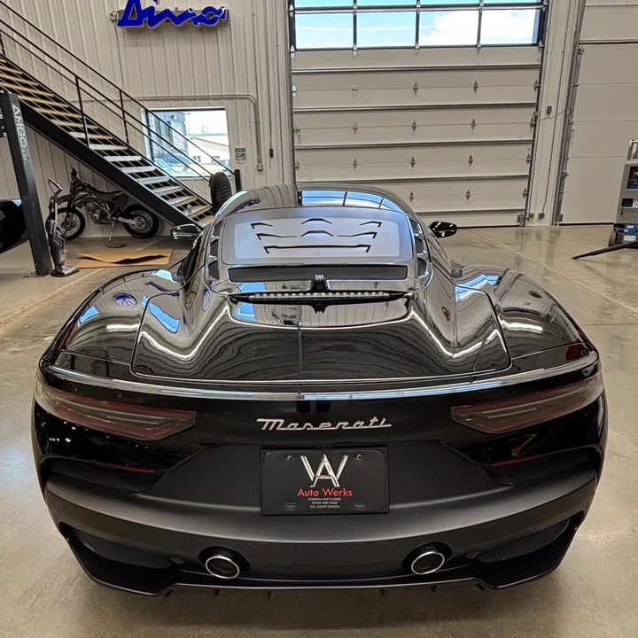 2022 Maserati MC20 - Image 4 of 31