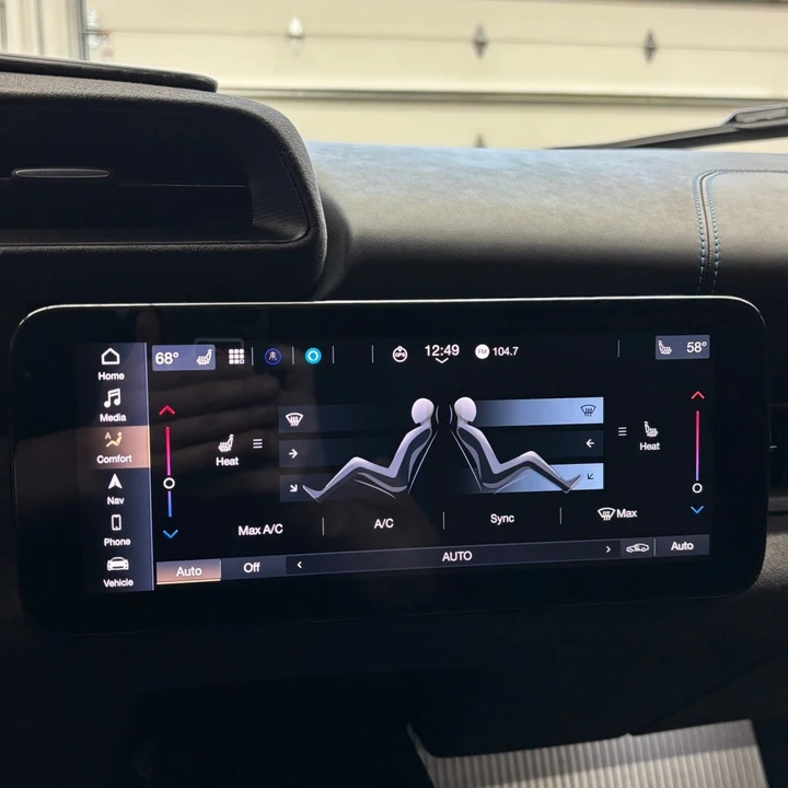 2022 Maserati MC20 - Image 13 of 31
