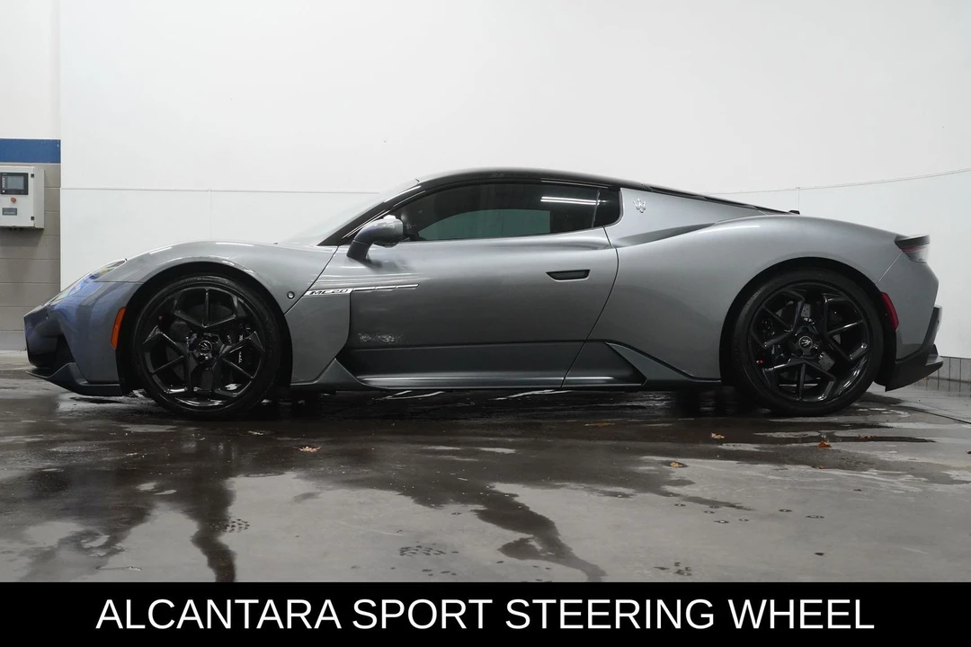 2022 Maserati MC20 - Image 5 of 12