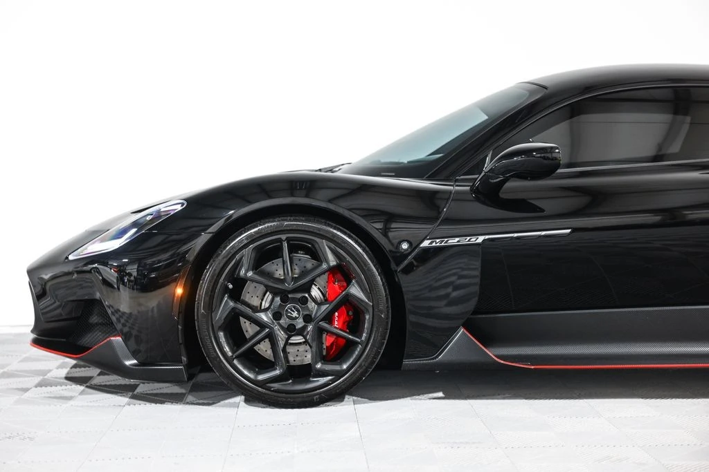 2022 Maserati MC20 - Image 14 of 26