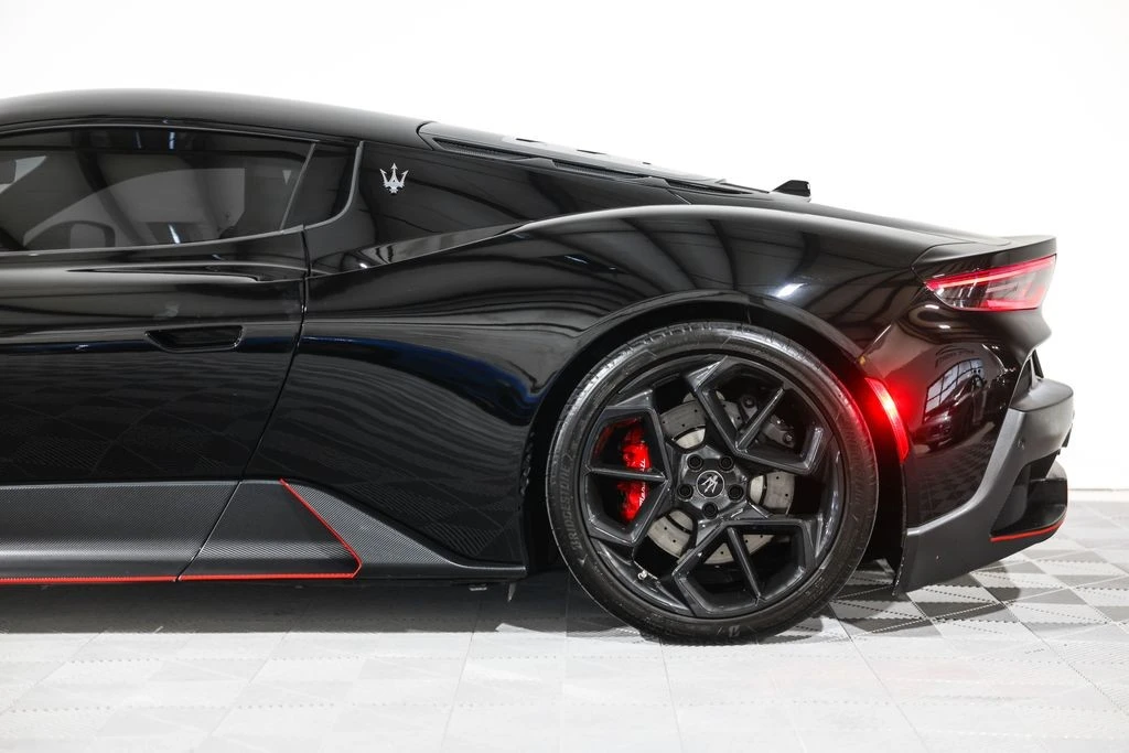 2022 Maserati MC20 - Image 15 of 26