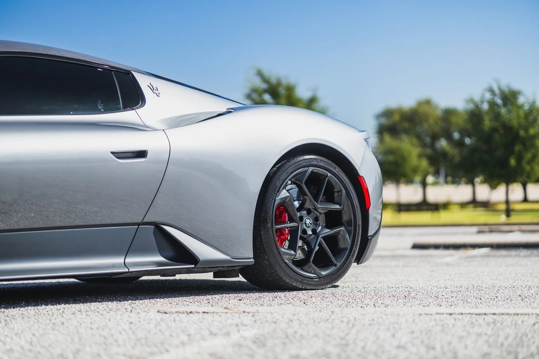 2022 Maserati MC20 - Image 7 of 12
