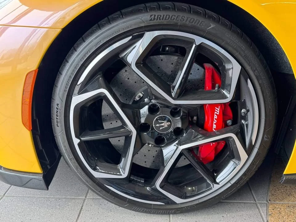 2022 Maserati MC20 - Image 9 of 11