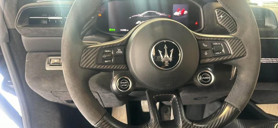 2022 Maserati MC20 - Image 16 of 19