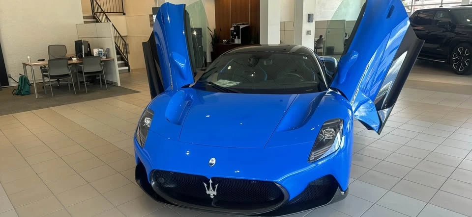 2022 Maserati MC20 - Image 10 of 19