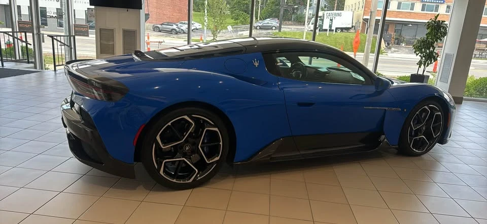 2022 Maserati MC20 - Image 4 of 19