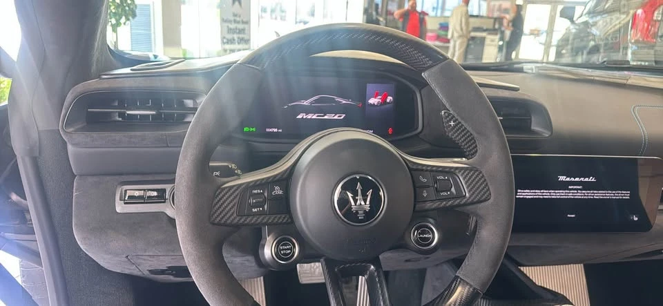 2022 Maserati MC20 - Image 13 of 19
