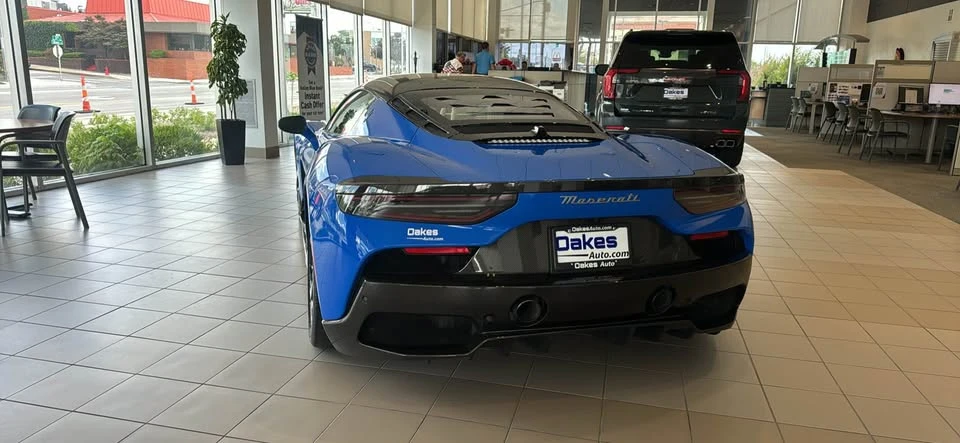 2022 Maserati MC20 - Image 3 of 19