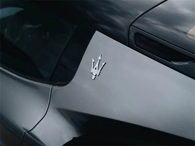 2022 Maserati MC20 - Image 9 of 17