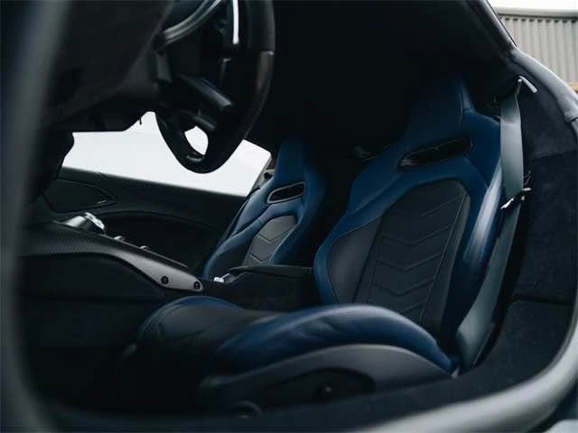 2022 Maserati MC20 - Image 14 of 17