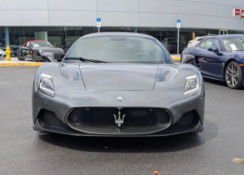 2022 Maserati MC20 - Image 2 of 13