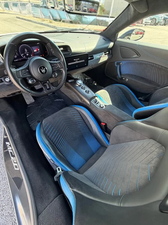 2022 Maserati MC20 - Image 10 of 10