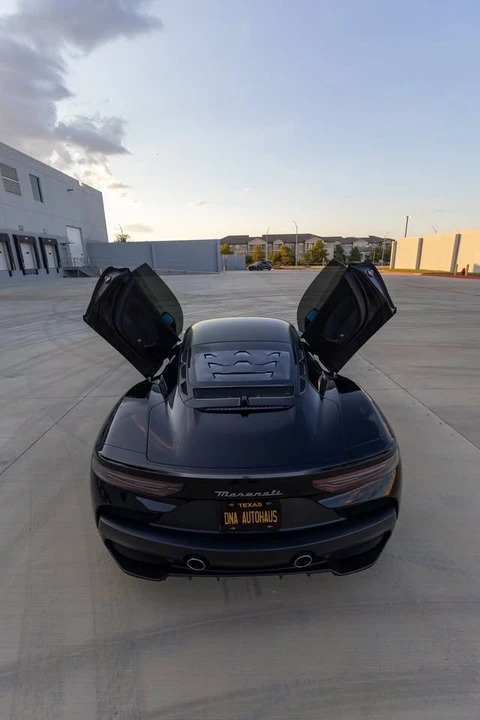 2022 Maserati MC20 - Image 12 of 20