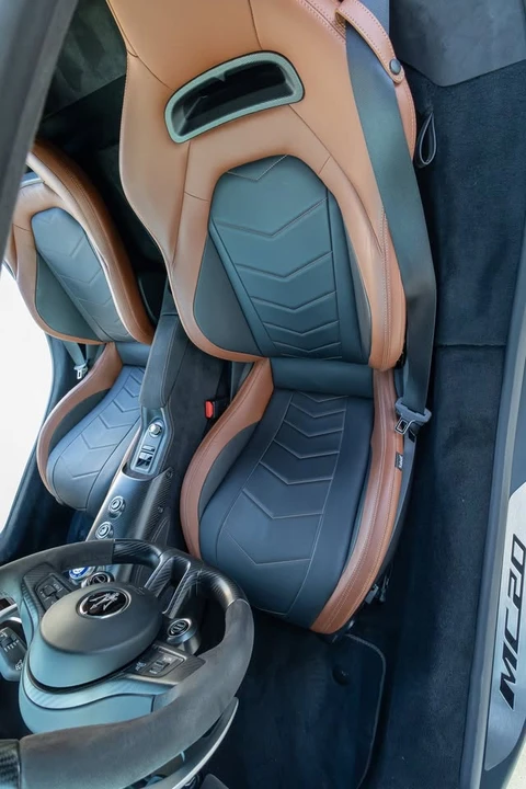 2022 Maserati MC20 - Image 16 of 20