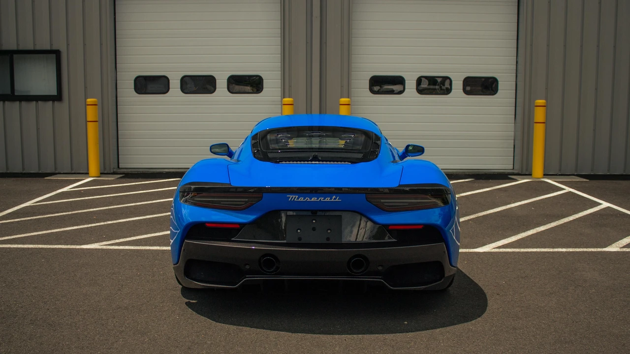 2022 Maserati MC20 - Image 21 of 31