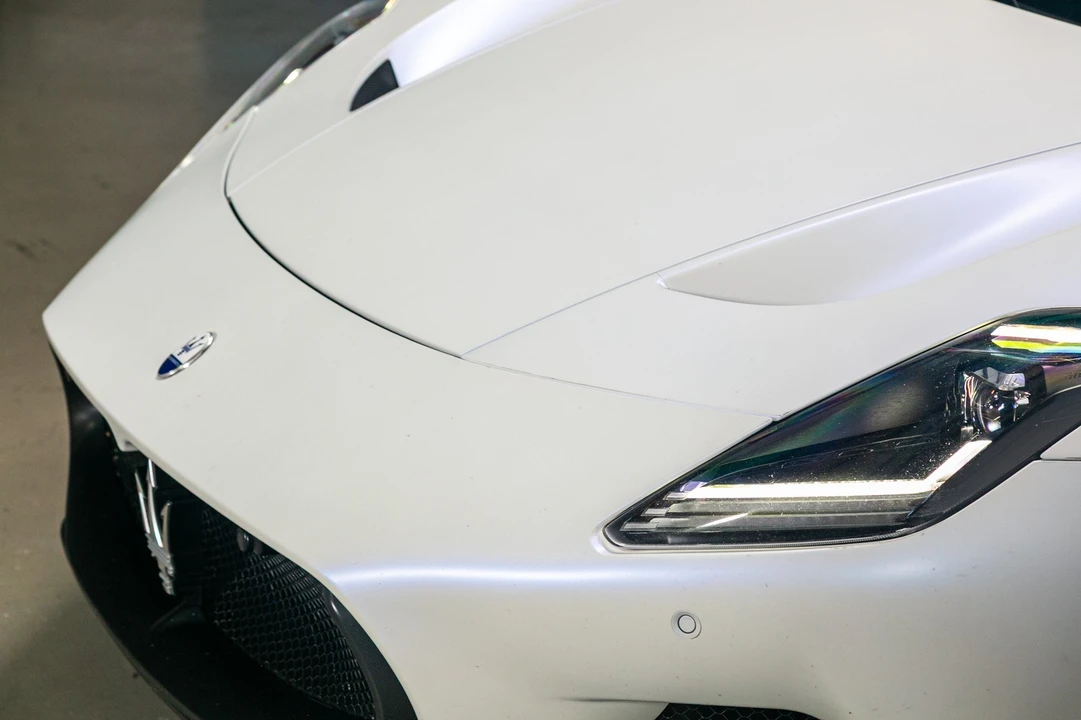 2022 Maserati MC20 - Image 17 of 21