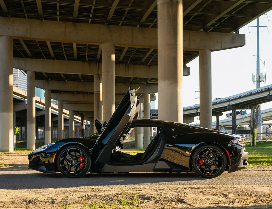 2022 Maserati MC20 - Image 3 of 6