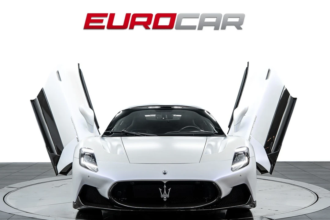 2022 Maserati MC20 - Image 9 of 31