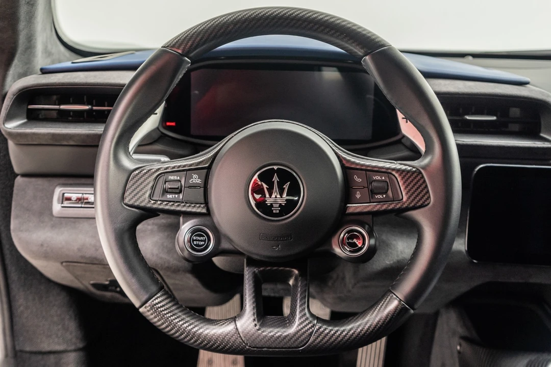 2022 Maserati MC20 - Image 15 of 21