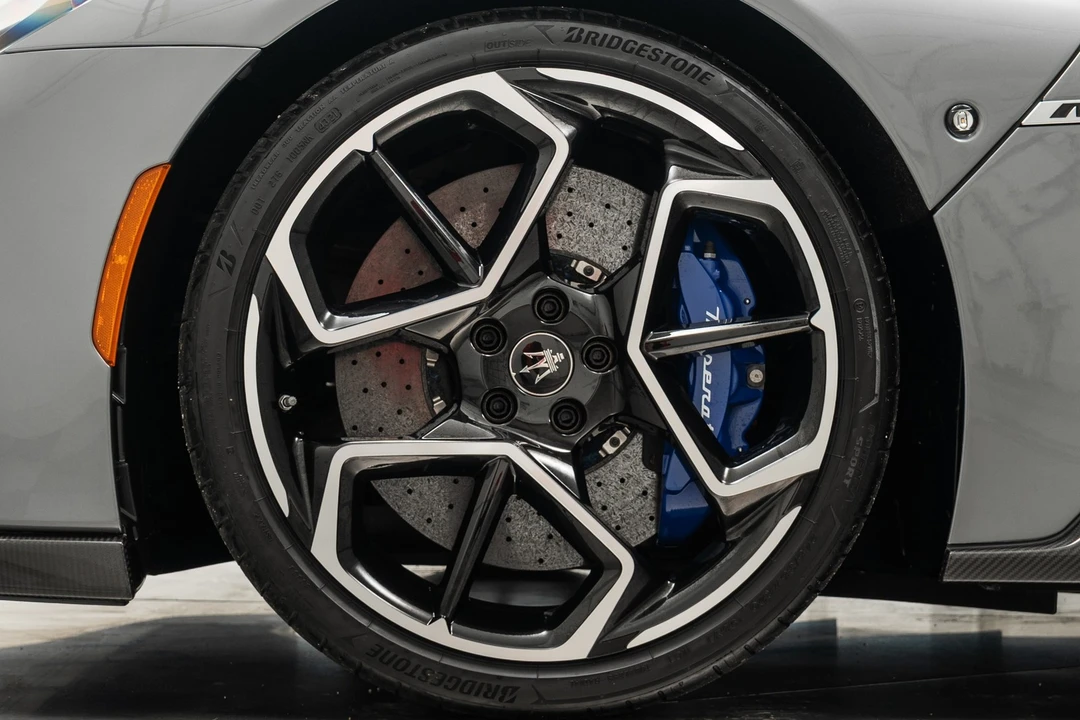 2022 Maserati MC20 - Image 10 of 21