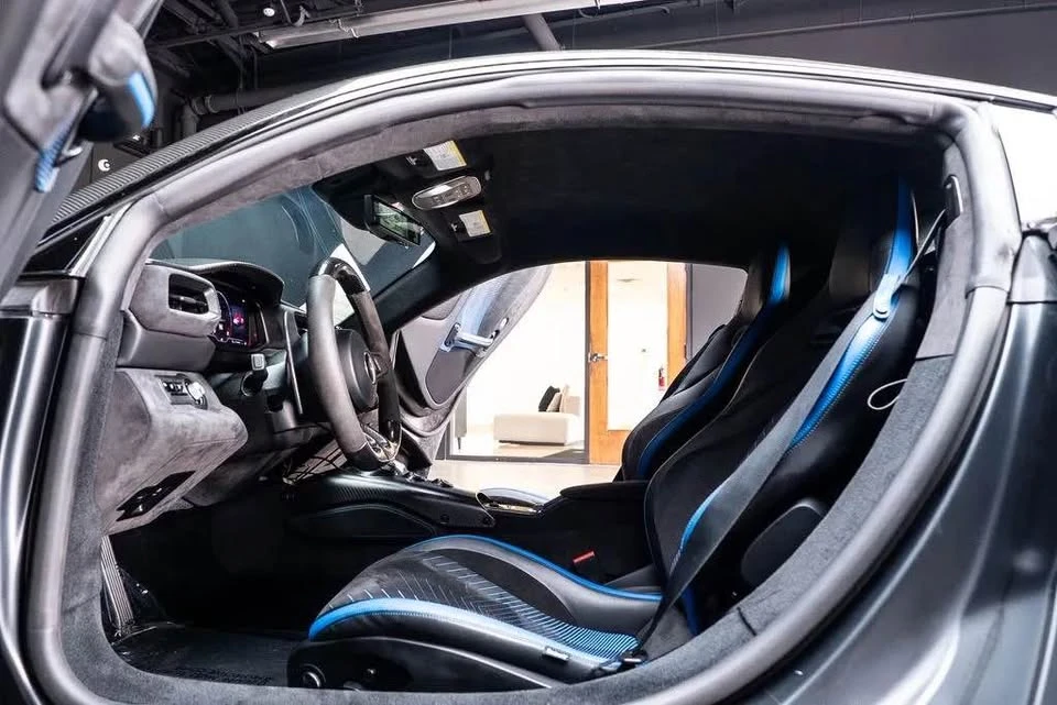 2022 Maserati MC20 - Image 8 of 10