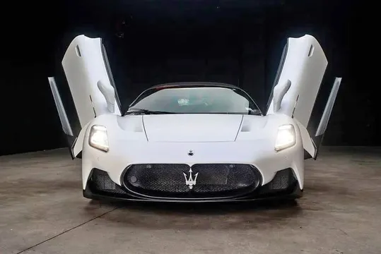 2022 Maserati MC20