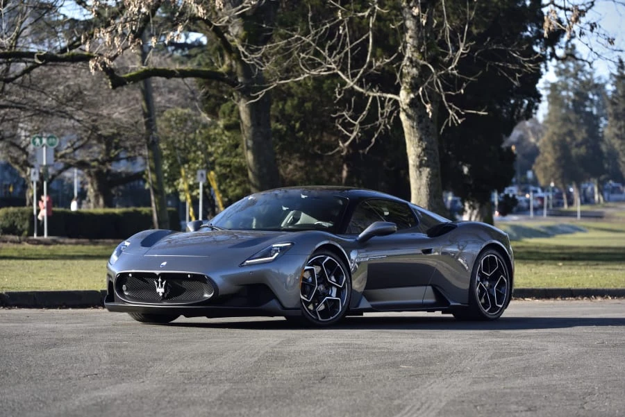 2022 Maserati MC20 - Image 15 of 31