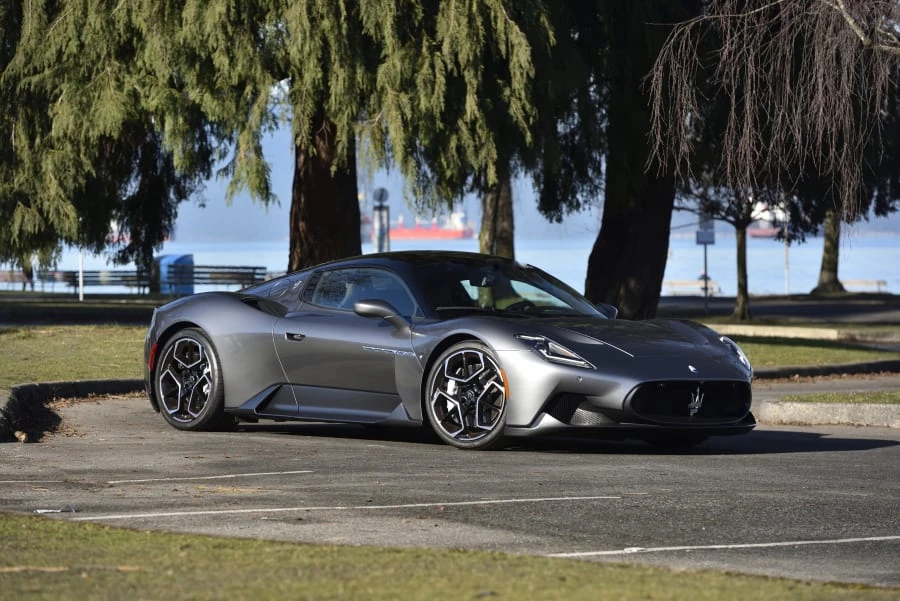 2022 Maserati MC20 - Image 24 of 31