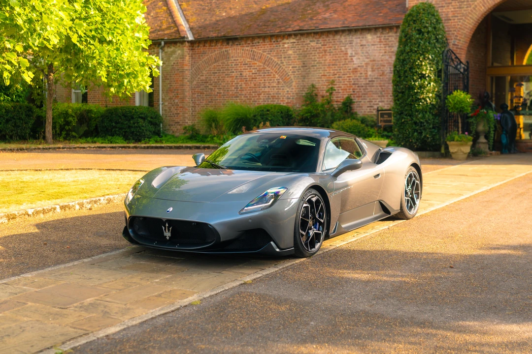 2022 Maserati MC20 - Image 11 of 31