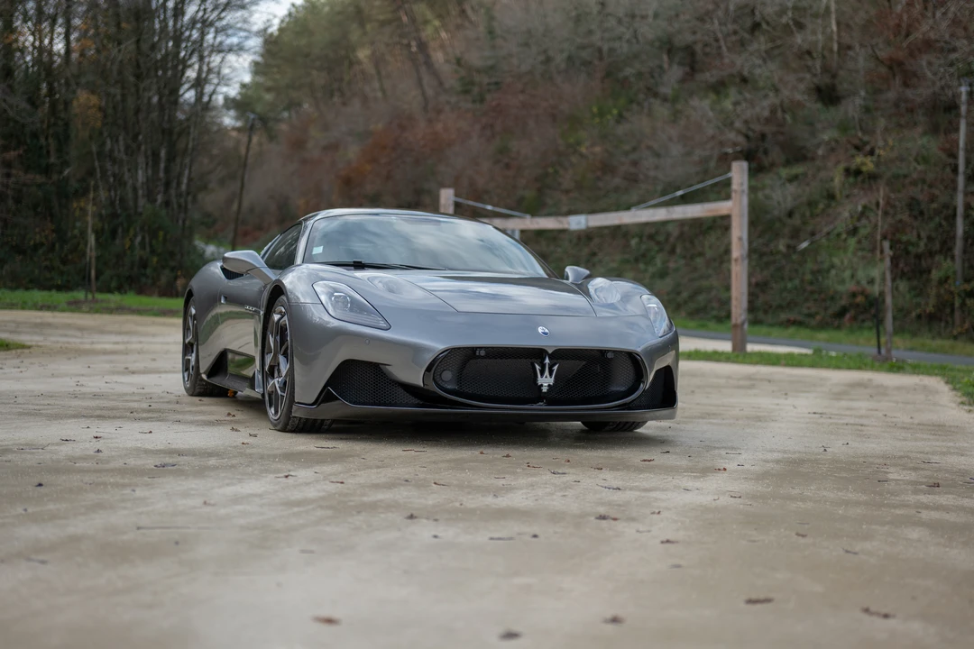 2021 Maserati MC20 - Image 13 of 31