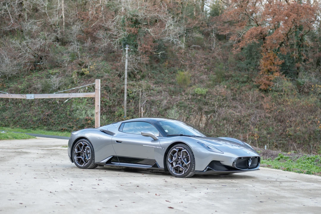 2021 Maserati MC20 - Image 21 of 31