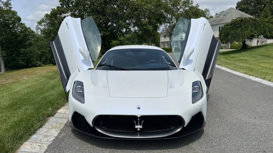 2022 Maserati MC20 - Image 10 of 26