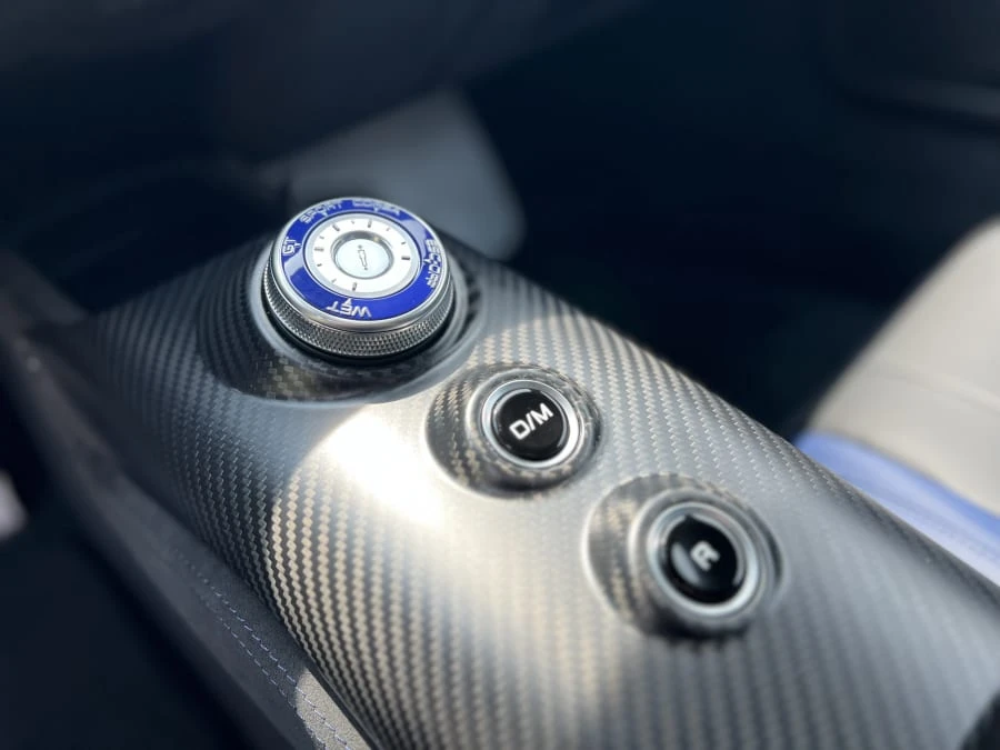 2022 Maserati MC20 - Image 16 of 26