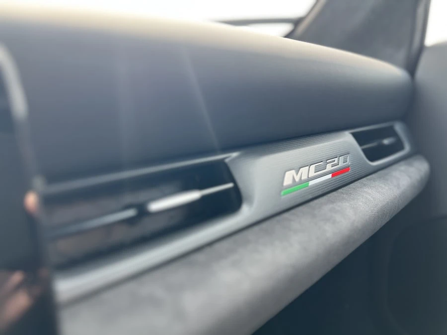 2022 Maserati MC20 - Image 22 of 26