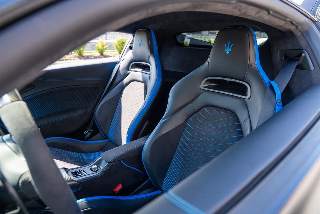 2022 Maserati MC20 - Image 28 of 31