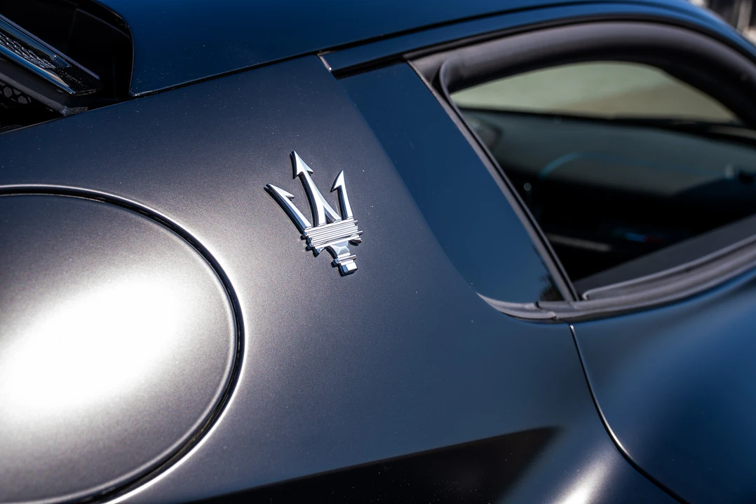 2022 Maserati MC20 - Image 21 of 31